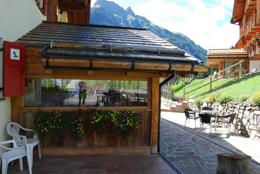 Appartamenti Chalet Orchidea Канацеи Экстерьер фото